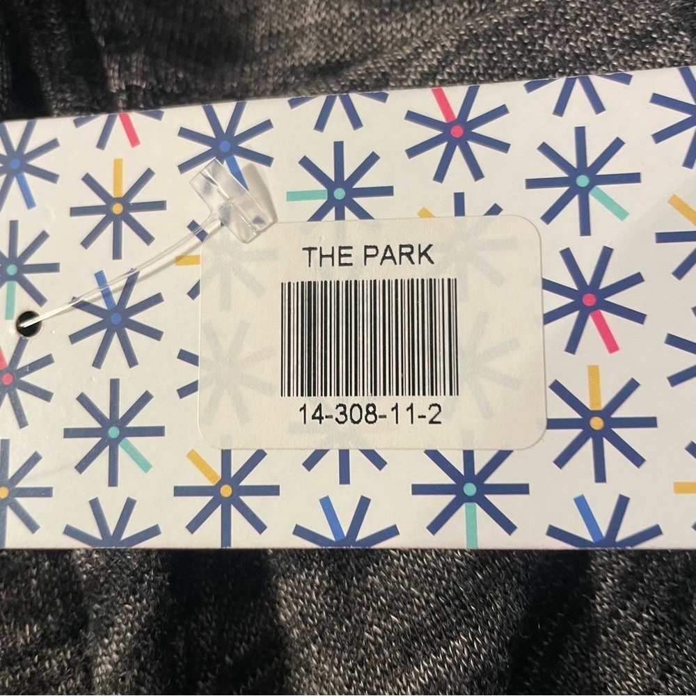NWT Piphany the park charcoal Wrap Top with hood size 2 - Picture 8 of 9